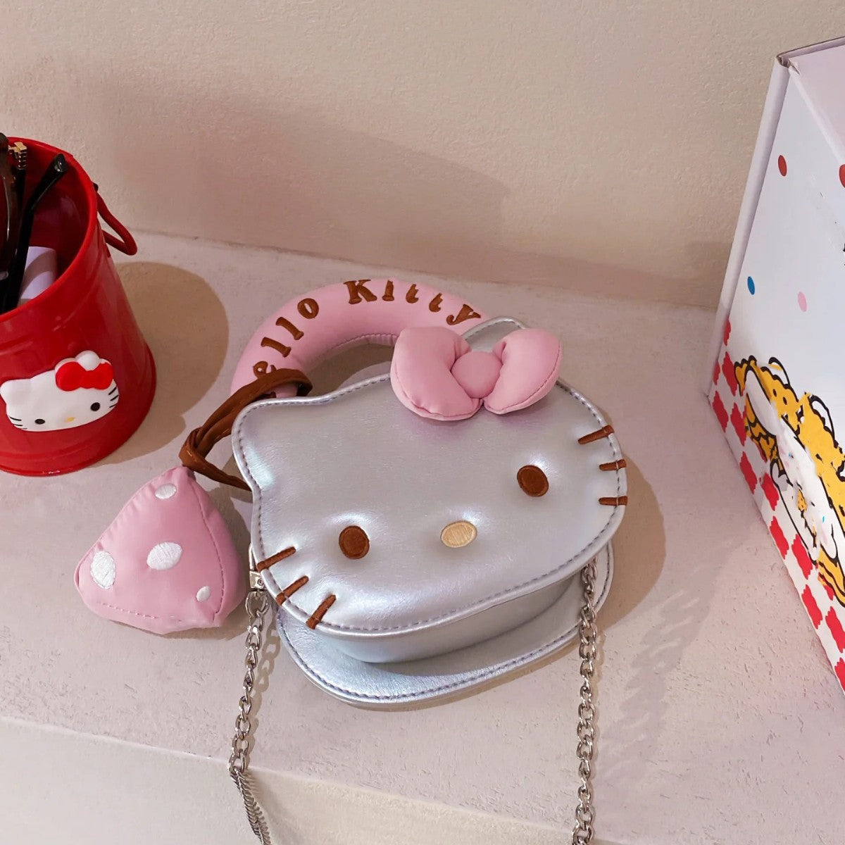 Hello Kitty Crossbody Bag