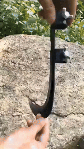Multifunctional Portable Grass Sickle 🌿 | Handy Cutter for Gardening, Harvesting & Branch Trimming ✨