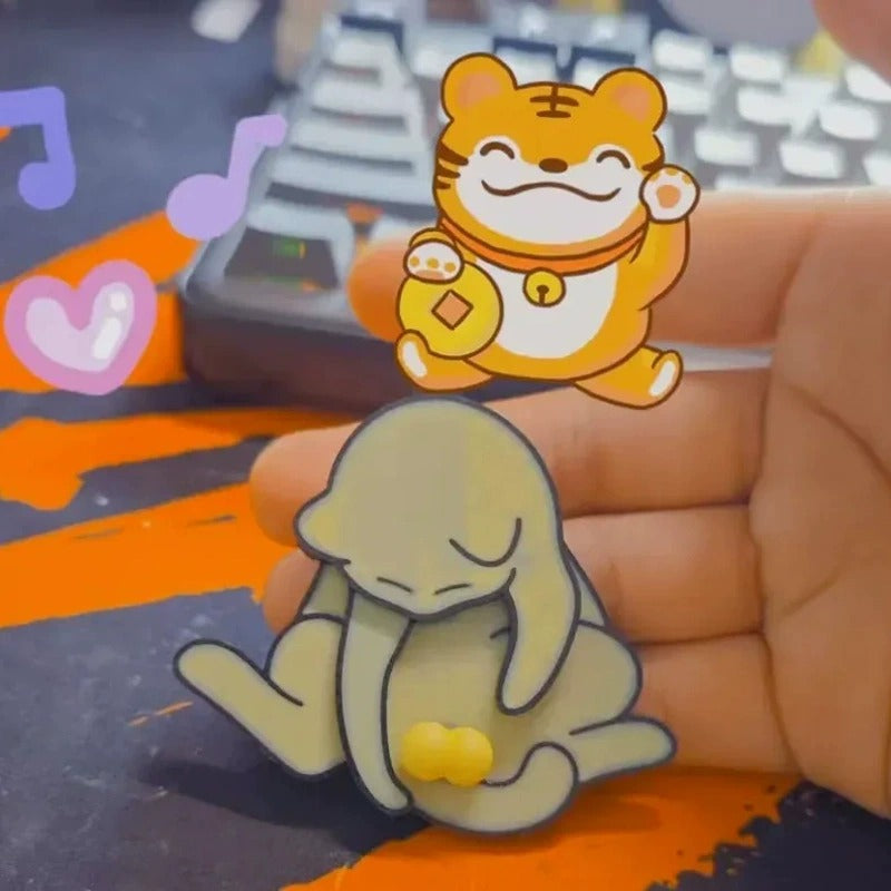 Cat Play Balls Keychain