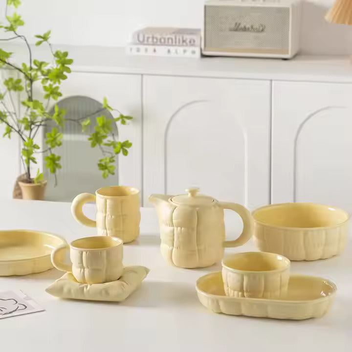 Cushion Style Ceramic Cup Set