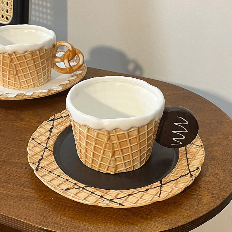 Waffle Style Ceramic Cup Set