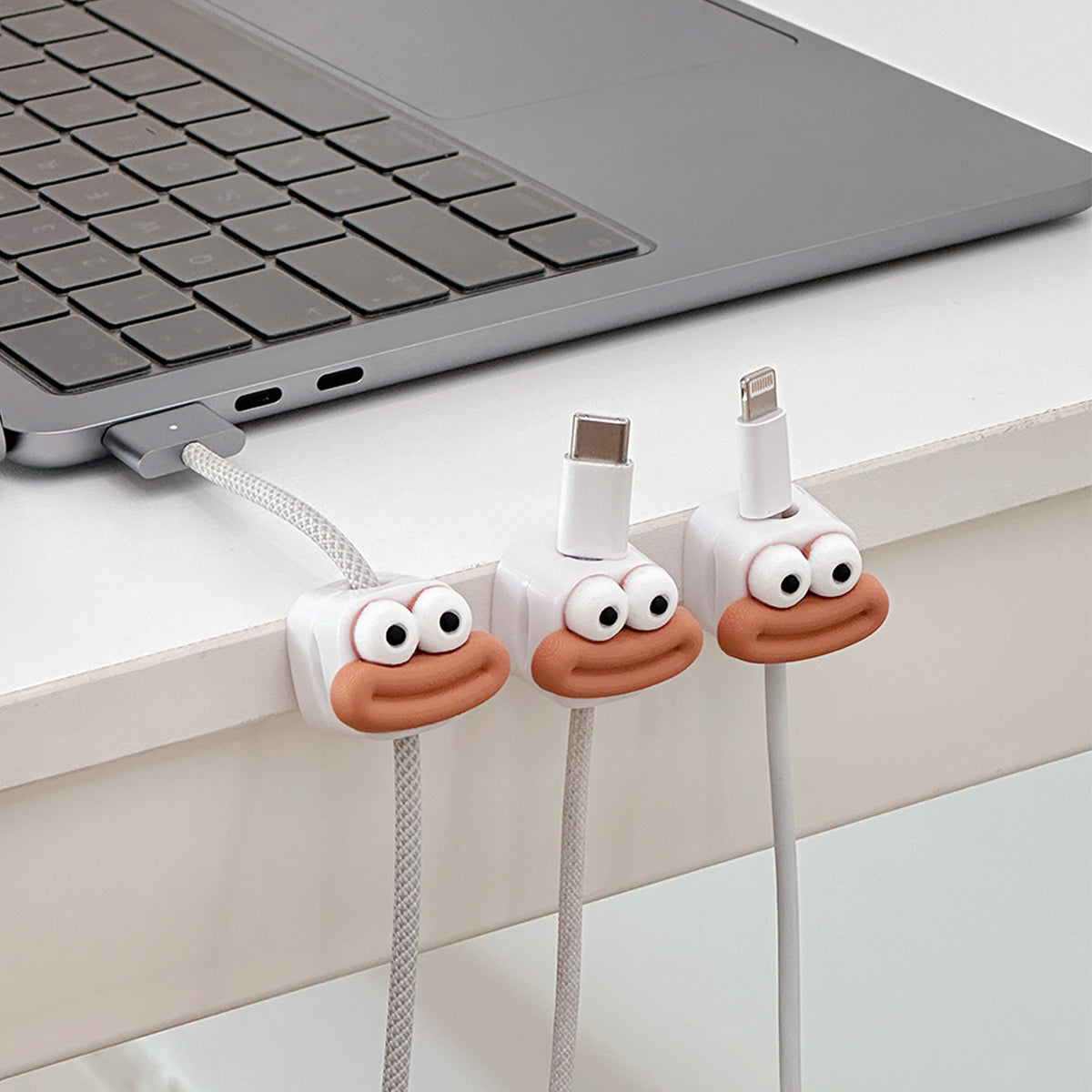Magnetic Cable Clips (8 Pieces)