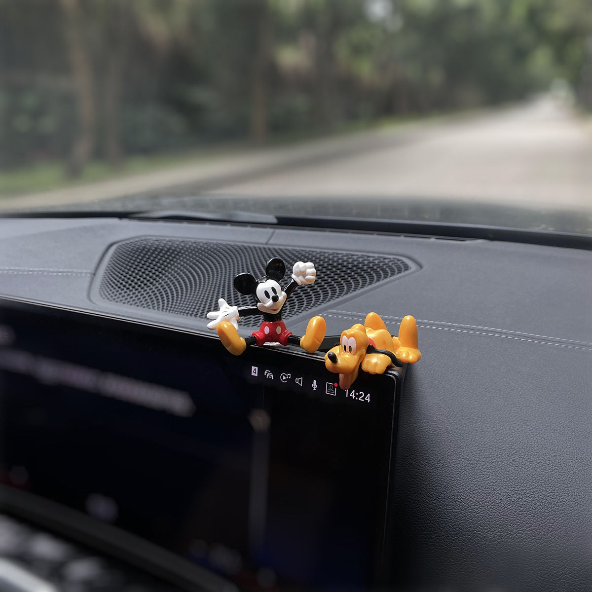 Mickey Donald Duc Car Ornaments (set of 2)