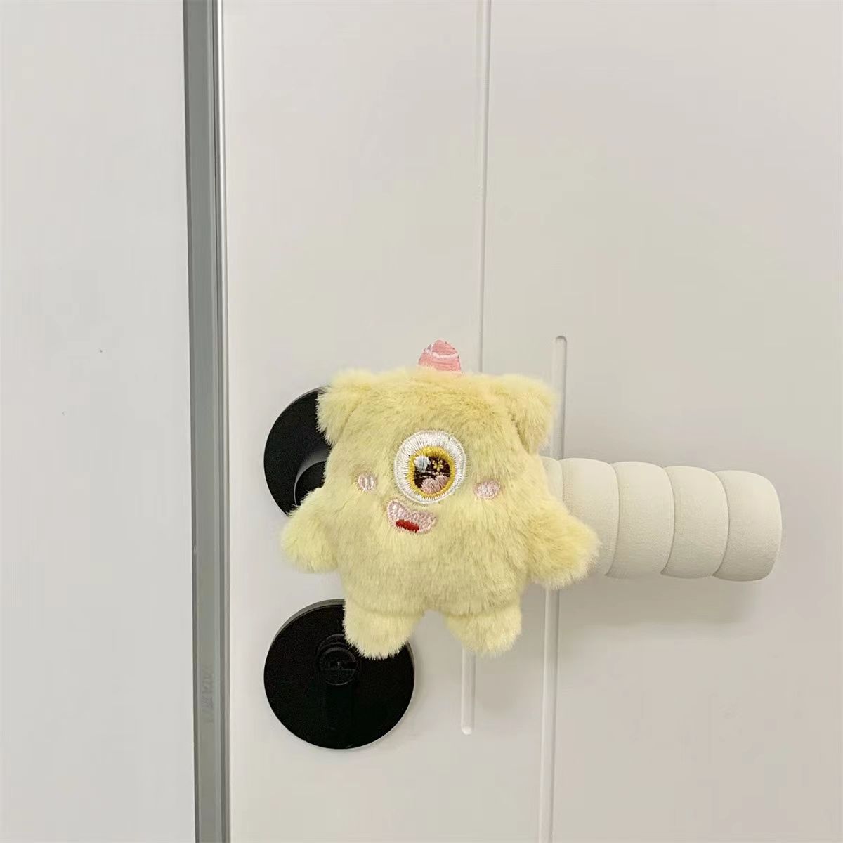Cartoon Door handle gloves