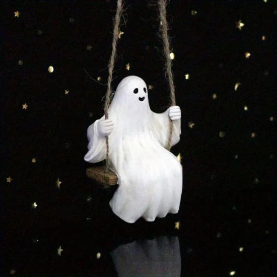 Swinging Ghost