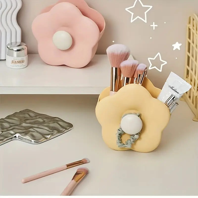 Daisy Desk Holder