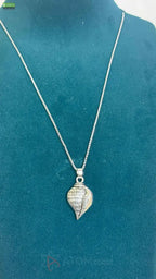 Shri Krishna Shankha Pendant with Chain
